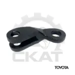 Серьга моста управляемого Toyota 7FB10-7FB25, 7FD10-7FD25, 7FG10-7FG25, правая