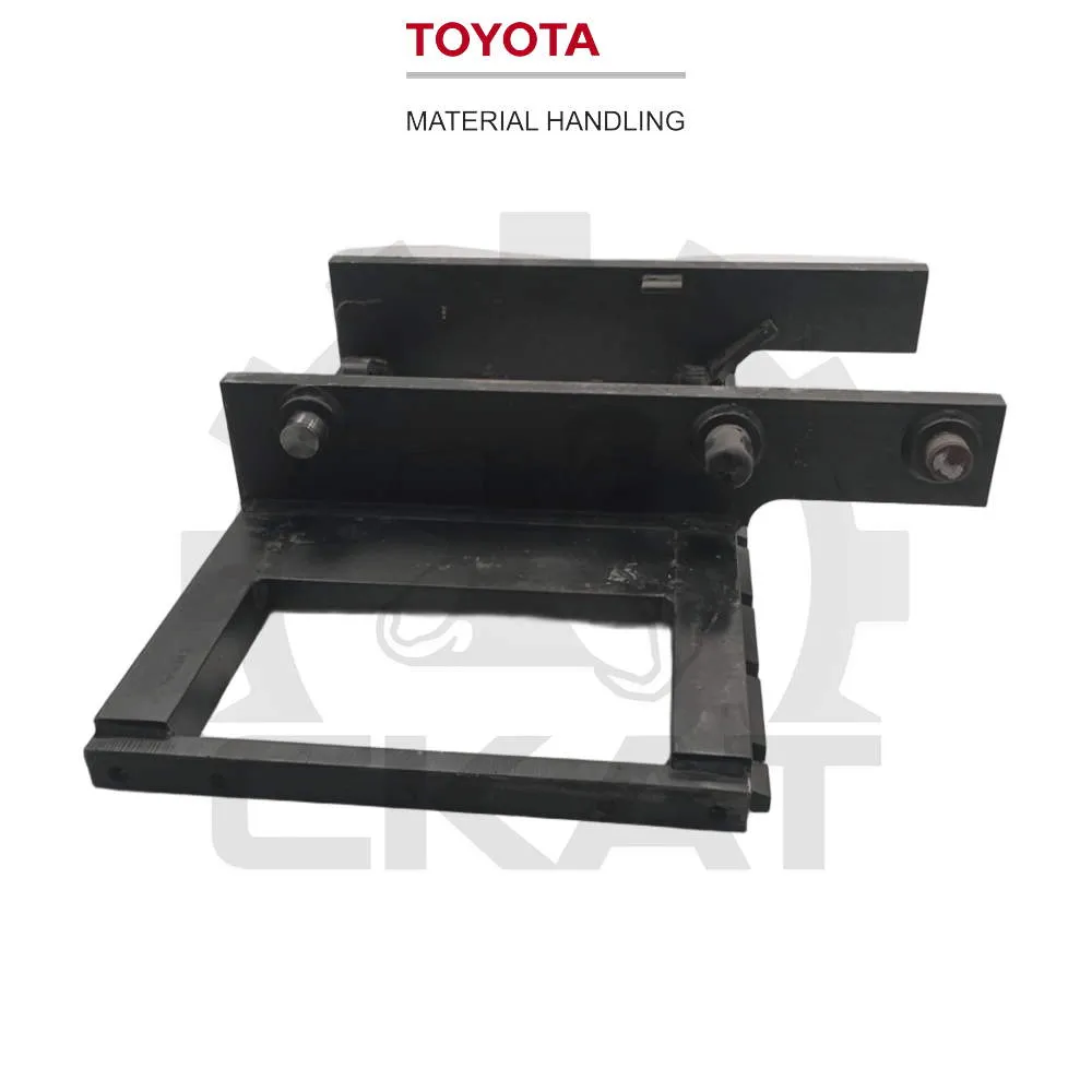 Каретка на вилочный погрузчик Toyota г/п 2-3 т