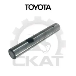 Шкворень кулака поворотного моста управляемого Toyota 7FD10-7FD30, 8FD18-8FD30