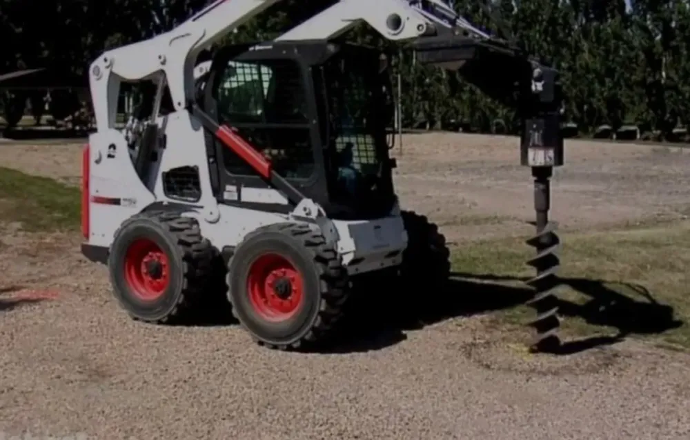 Шнек для гидробура Bobcat (США) диаметр 152,4 мм, длина 1240мм, абразивный, с двухзубым стандартным наконечником