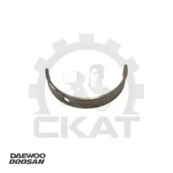 Вкладыш бугеля мачты Daewoo-Doosan B15-18, D/G15-18